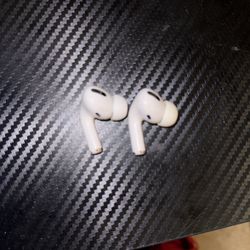 Left Air Pod Pros