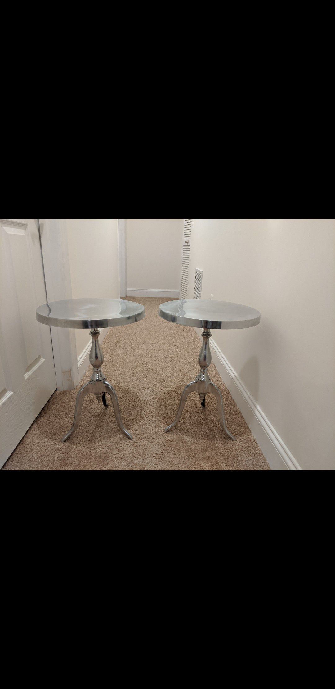 Aluminum Round Top Table (Set of 2)