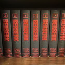 Berserk Manga Deluxe Collection (Near) Complete
