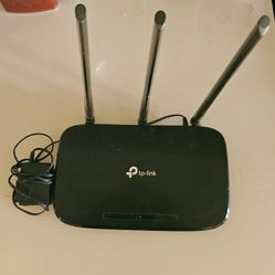 TP Link Wireless Router for sale!