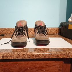 Jordan 4 Retros Taupe Haze Size 13 
