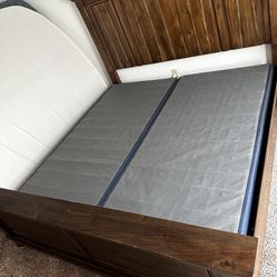 King Bed With Mattress And Everything 