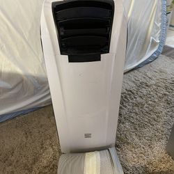 Portable AC Kenmore 12 K BTU !!