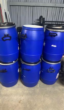 16 gallon barrels with lid