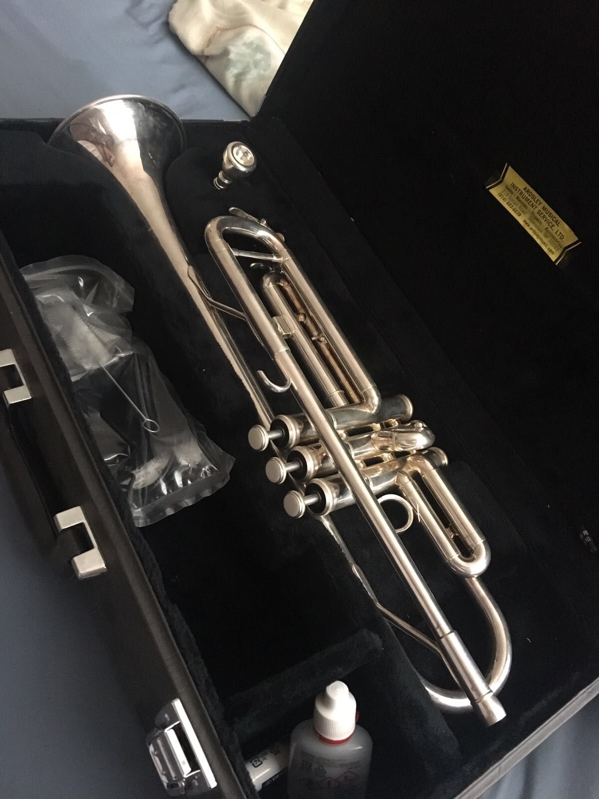 Yamaha trumpet YTR2335