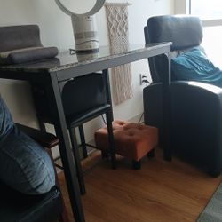 Small Bar Table With Stools