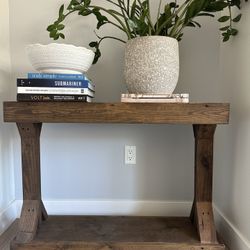 Foyer/console Table