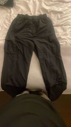 black cargo jogger pants