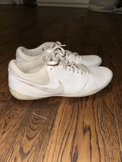 nike cheer shoes