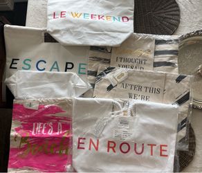 6 MUD PIE bags NWT
