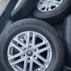 2023 Toyota Sequoia Wheels/tires Thumbnail