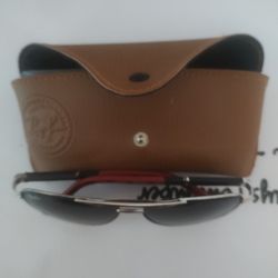 Ray Bans: Red frames