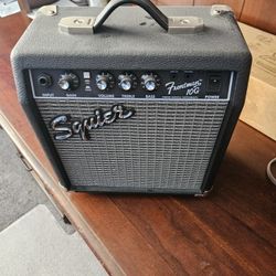 Squier FRONTMAN 10G amplifier. 