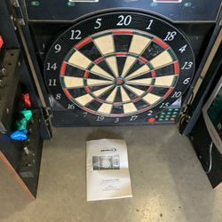 Pre-owned HALEX CricketView 2200 Electronic Dartboard And Wood Cabinet  If you know about this Dartboard  Make me an offer right now  I do not have th