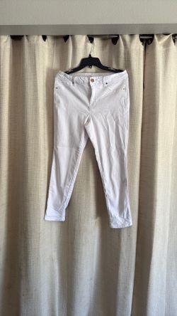 Women’s white jeans / Size 14