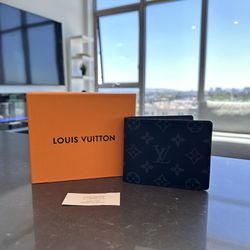 ❤️ Louis Vuitton Men Wallet ❤️