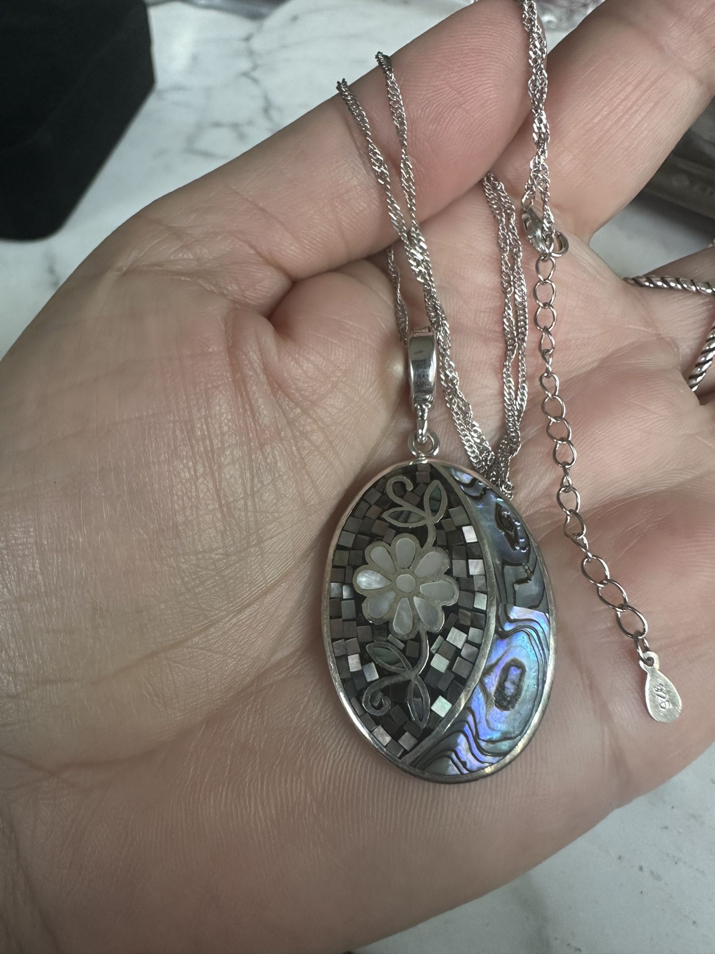 925 Sterling Silver W/ Mother Of Pearl And Abalone , Necklace, Hallmarked BBJ 925 , Beautiful!!