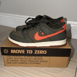 Nike dunk low SE - 6.5Y