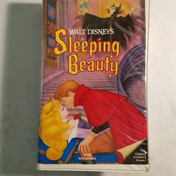 Walt Disneys Sleeping Beauty VHS Movie Black Diamond Red Signature Used