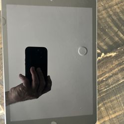 Ipad 8th Generation  128gb