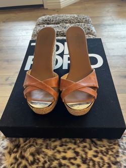 🤎🖤✨ Jimmy Choo Wedge Sandals ✨🖤🤎