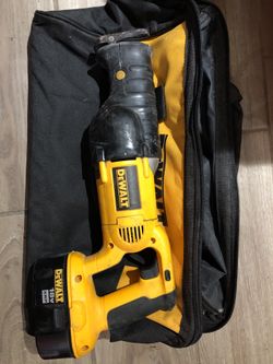 DEWALT 18v XRP Cordless Reciprocating Saw (sawzall)