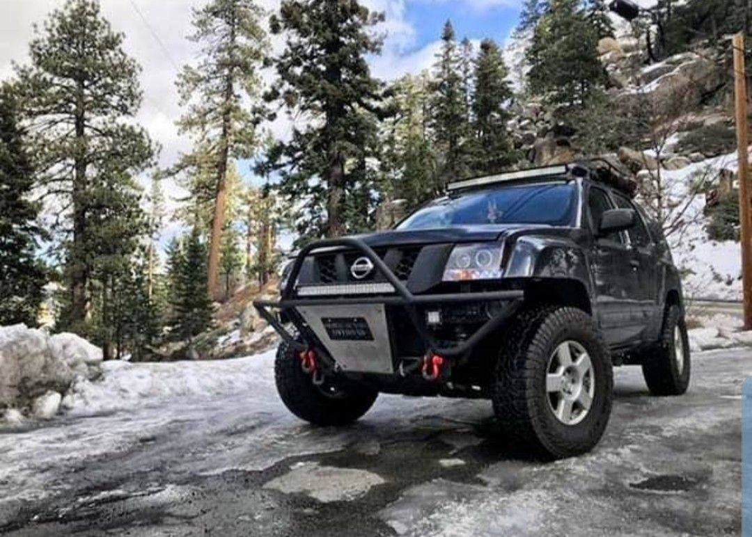 Nissan Xterra 2005+ Tube Prerunner Style Front Bumper!