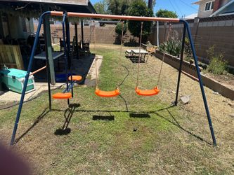 Swing set
