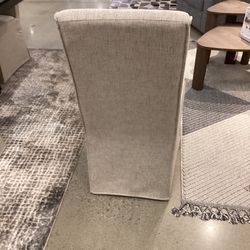 Londer Dinning Table With 6 Chairs 