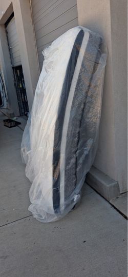 Full sized mattress