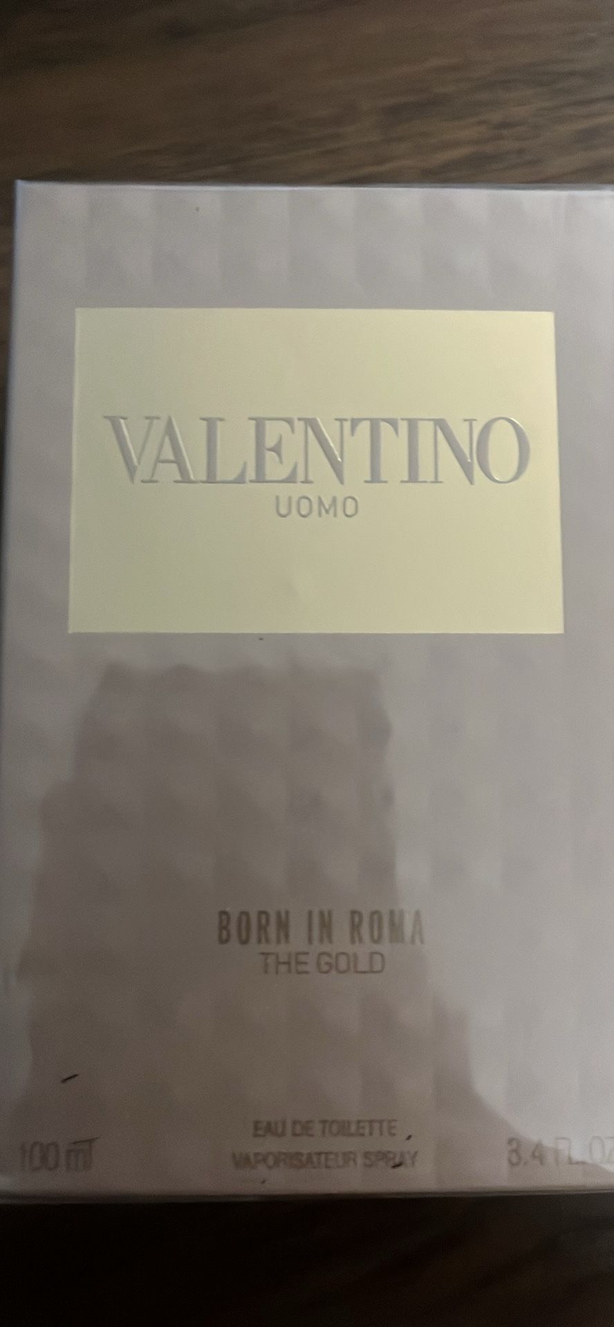 Valentino Uomo Born In Roma The Gold