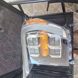 2021-2023 Ford F150 Headlights 