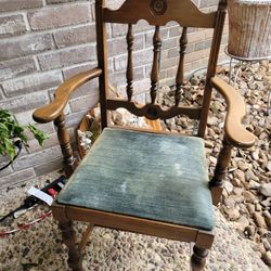 Vintage Chair 