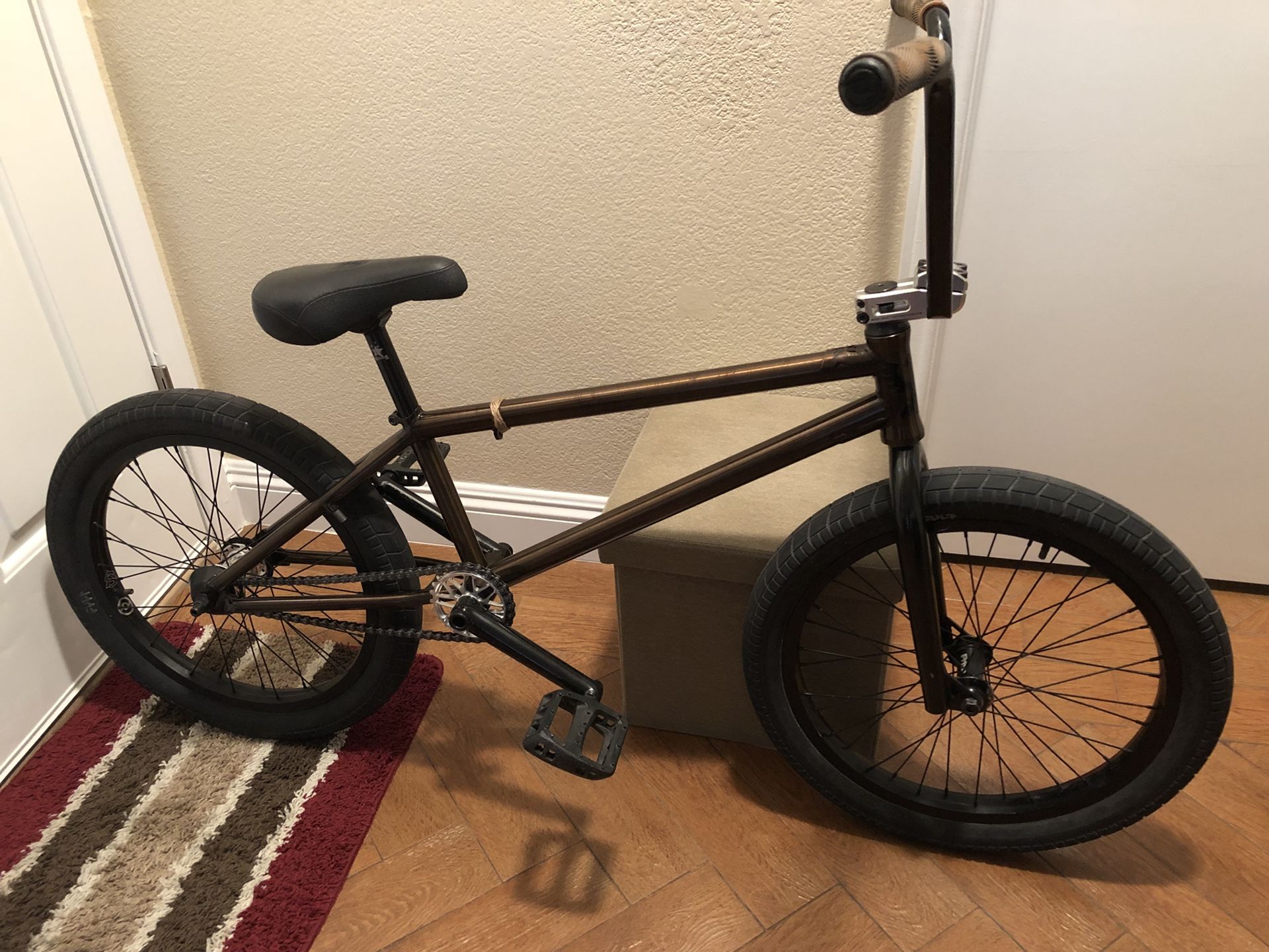 Bmx Solid Bikes King Cobra V2 frame Rare!
