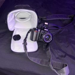 Nikon Digital Camera D50 Vintage Old Lense With Carrying Bag Extra Battery 