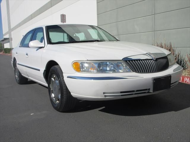 2001 Lincoln Continental