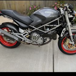 2001 Ducati Monster S4