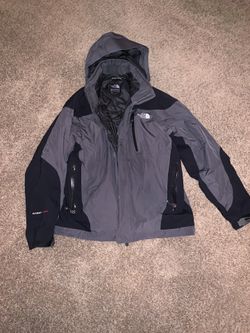 Men’s Large Northface Summit Series Coat