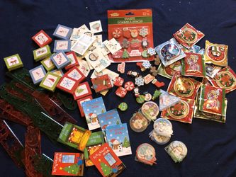 Large lot of Christmas party favors! Over 💯 pieces total! Will ship same day priority!