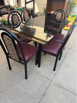 Table and 6 chairs