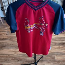 St. Louis Cardinals 
Children Baseball 
Pullover V Neck Jersey/Shirt 
Size M/L
Unisex