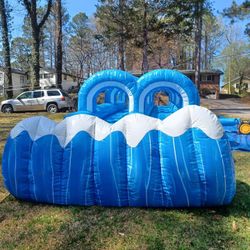 Resbaladilla De Agua