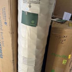 Full Mattress Zinus Comfort 6" Innerspring Mattress, CertiPUR-US Certifie brand new in box. price is $95 FIRM On PRICE ,, and also I have available th