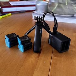 Go Pro Hero 8 Battery, Charger And Tripod