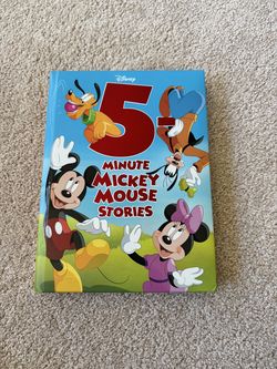 Kids book disney , excellent condition.