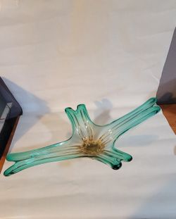 Vintage Murano Art Glass Green Yellow Centerpiece Bowl From Italy 24" Wide 6" Tall Excellent Vintage Condition No Chips Or Cracks This Vintage Murano 
