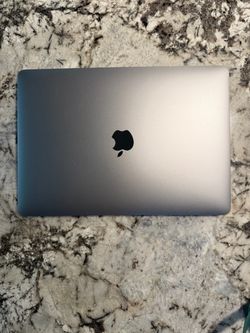 MacBook Pro 2017 i5