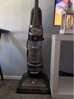 Hoover vacuum
