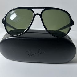 Authentic Ray-Ban RB4376 - Perfect Condition - Includes Case
