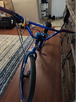 Se built bike 29 inch maxis and se seat grips nice brakes